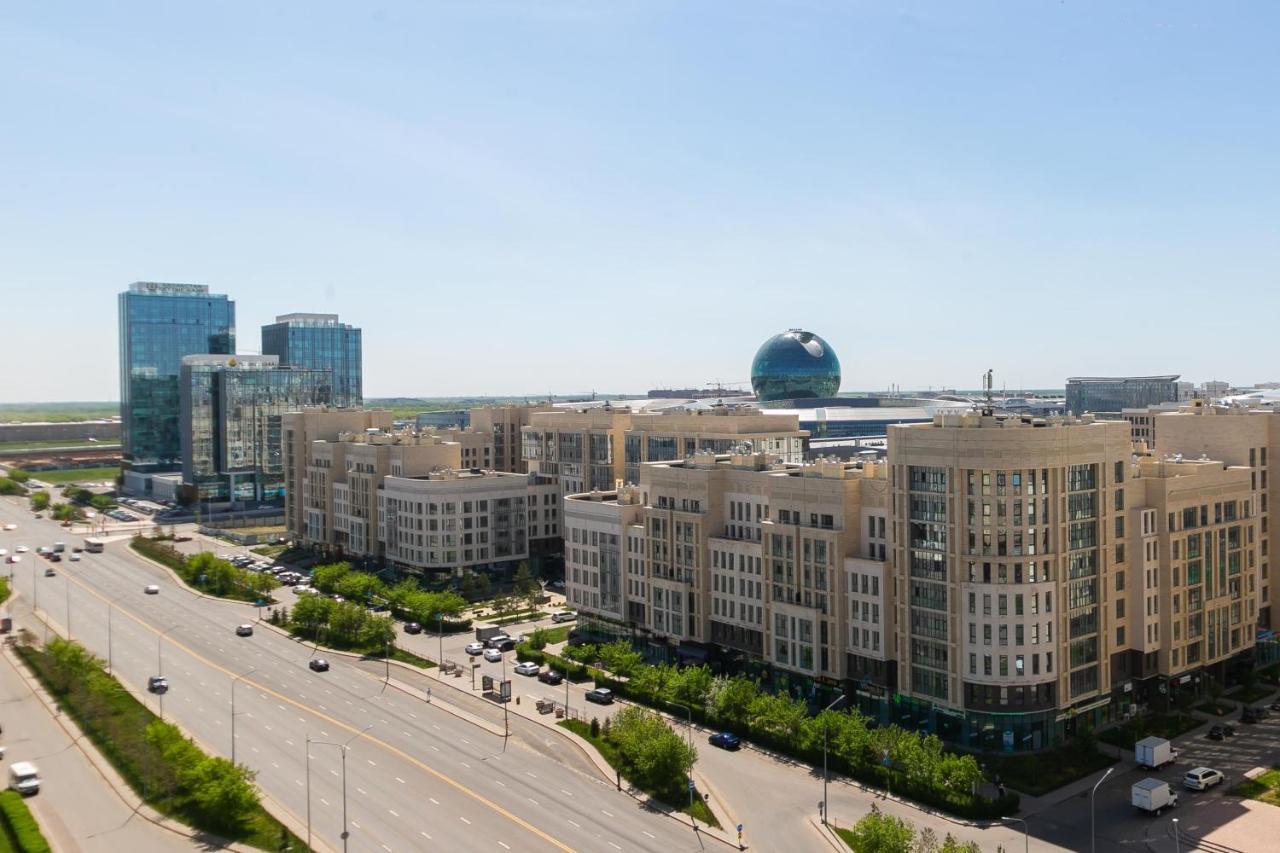 В Promenade Expo Квартира С Романтическим Видом Astana Luaran gambar